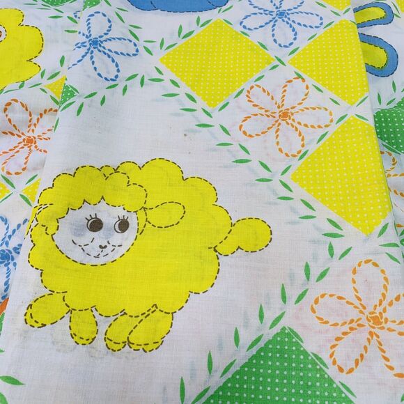 Vtg Gingham Baby Quilt That's Our Baby Curtains Valances Patchwork Baby Animals - Picture 5 of 5